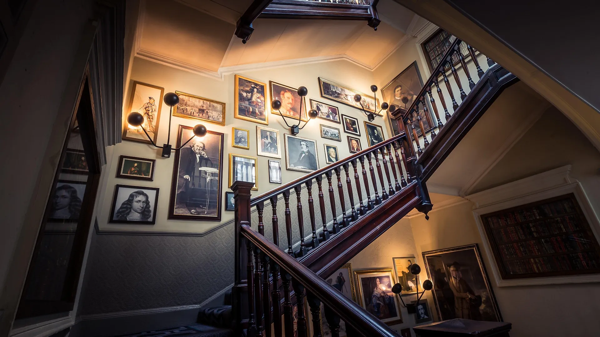 Hotel Indigo - Edinburgh - Princes Street By Ihg Birleşik Krallık