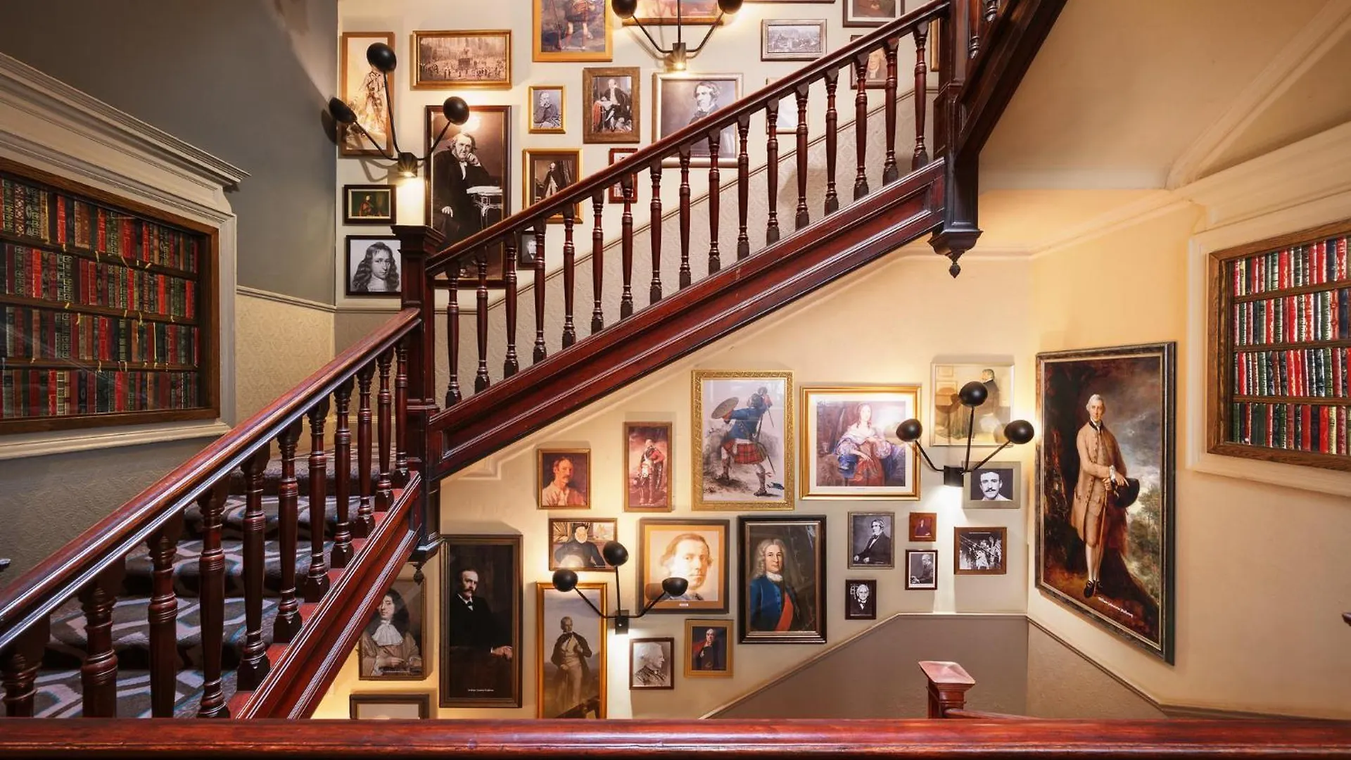 ****  Hotel Indigo - Edinburgh - Princes Street By Ihg Birleşik Krallık